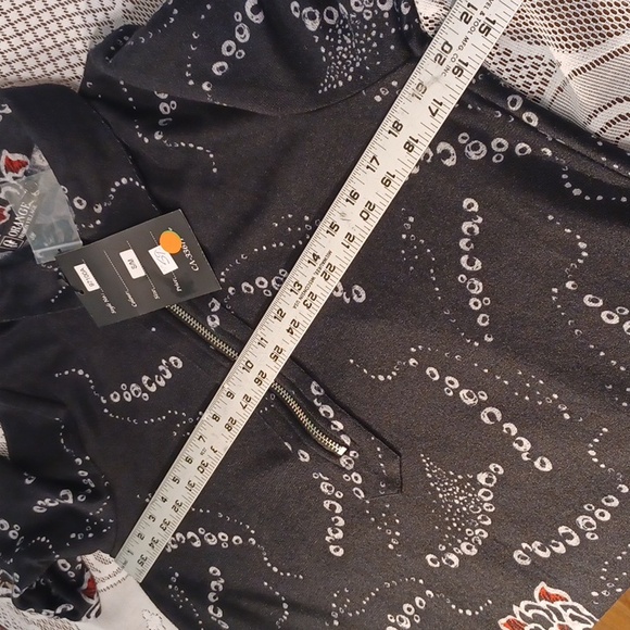 NEW! S/M Long Black Fashion Zipper Top 4561 - Picture 9 of 10